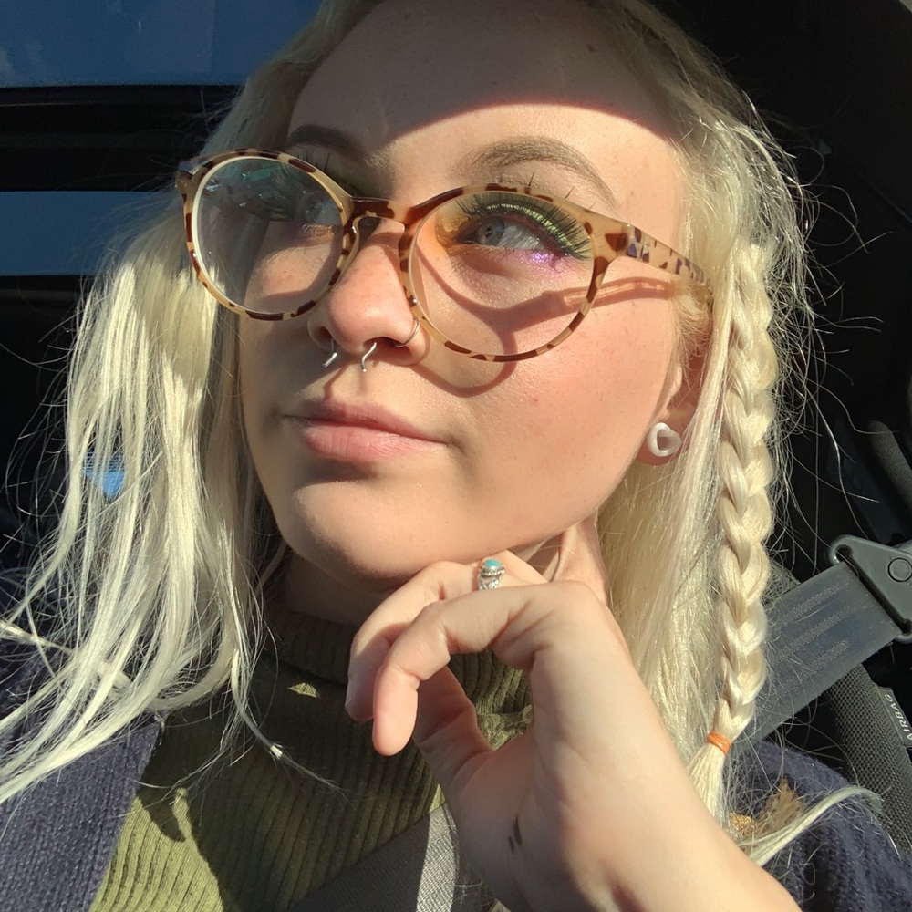 Meet your Posher, Sarah